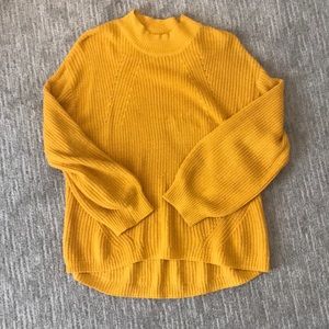 Women’s old navy sweater